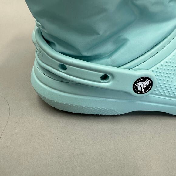 Crocs Classic Lined Neo Puff Boot in Aqua Slip On Women's Size 9 Men's 7 - Picture 8 of 14